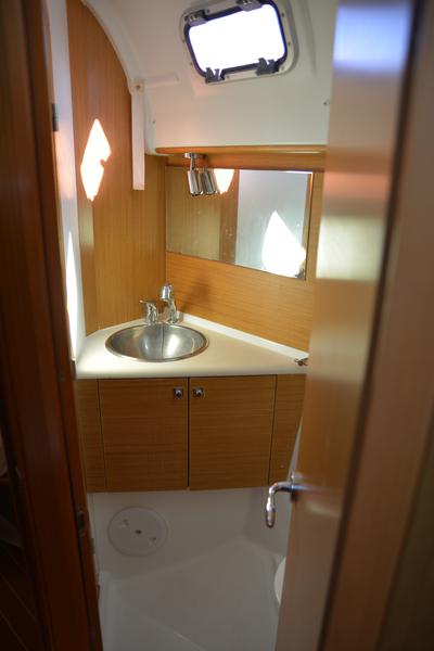 Book yachts online - sailboat - Sun Odyssey 44 i - Stavros - rent