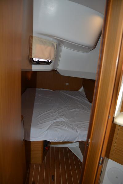 Book yachts online - sailboat - Sun Odyssey 44 i - Stavros - rent