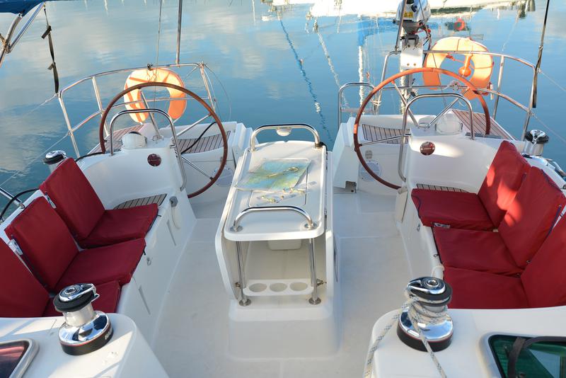 Book yachts online - sailboat - Sun Odyssey 44 i - Stavros - rent