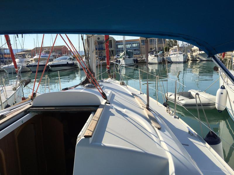 Book yachts online - sailboat - Sun Odyssey 32i - Charoula - rent