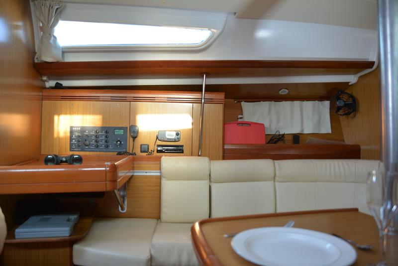 Book yachts online - sailboat - Sun Odyssey 36i - Billis - rent