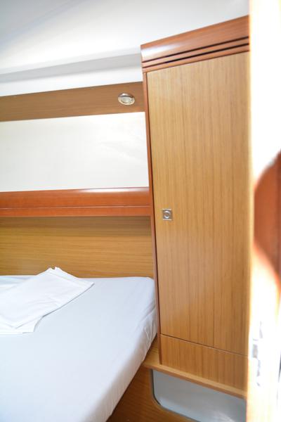 Book yachts online - sailboat - Sun Odyssey 36i - Billis - rent