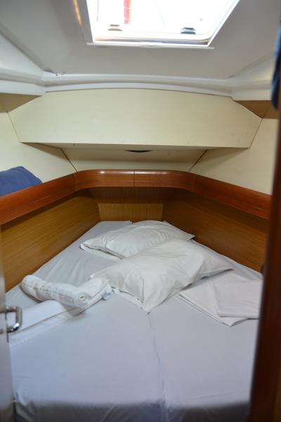 Book yachts online - sailboat - Sun Odyssey 36i - Billis - rent