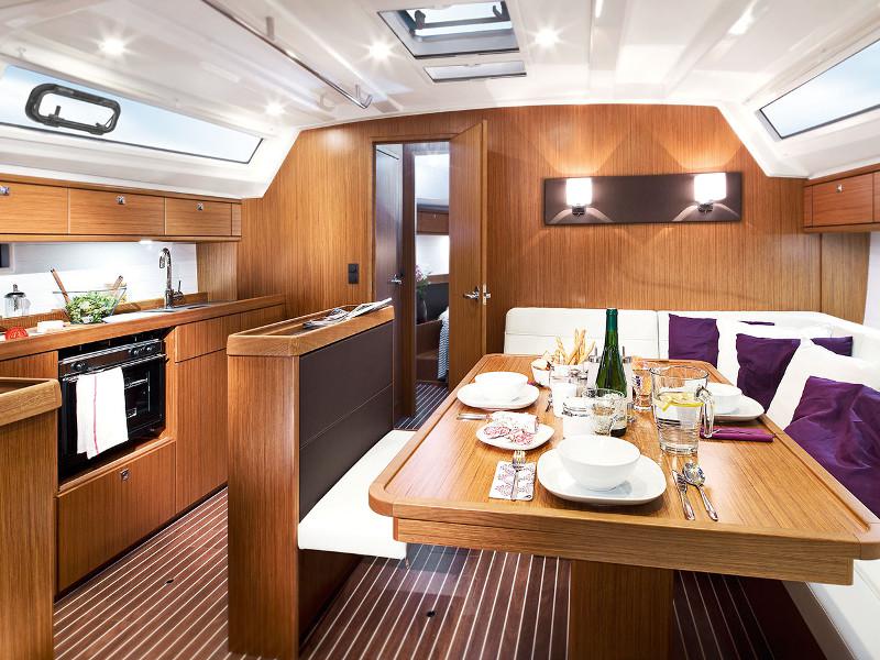 Book yachts online - sailboat - Bavaria Cruiser 46 - Alma Libre IV - rent