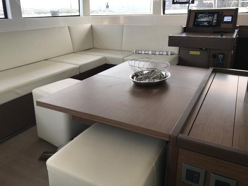 Book yachts online - catamaran - Lagoon 50 (A/C+WaterMaker+GEN) - Thor - rent