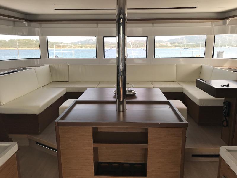 Book yachts online - catamaran - Lagoon 50 (A/C+WaterMaker+GEN) - Thor - rent