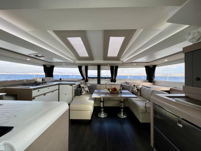 Book yachts online - catamaran - Elba 45 - SEA ENERGY II - rent