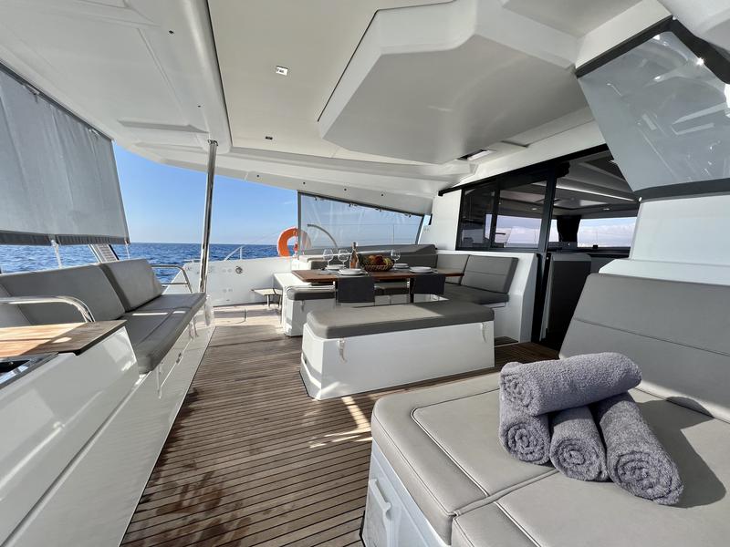 Book yachts online - catamaran - Elba 45 - SEA ENERGY II - rent