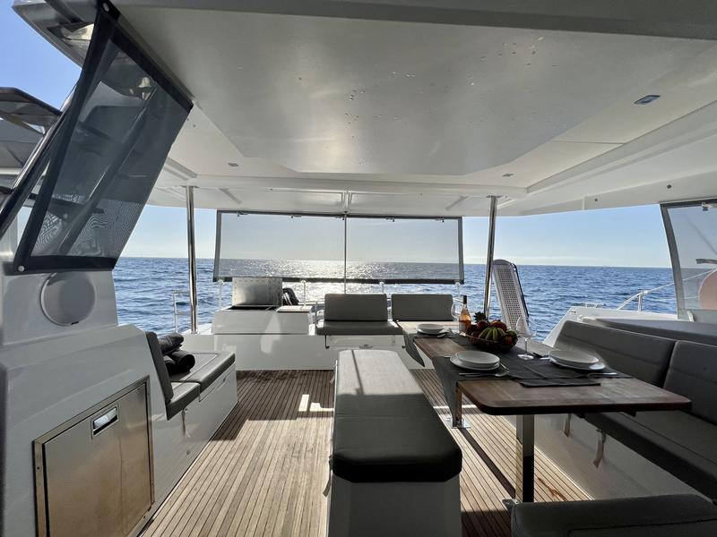 Book yachts online - catamaran - Elba 45 - SEA ENERGY III - rent