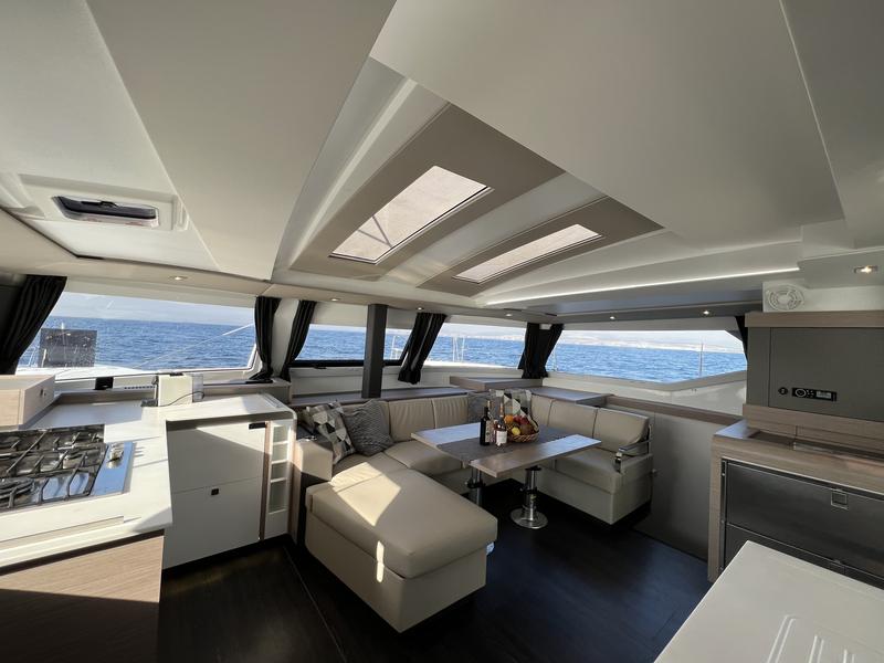 Book yachts online - catamaran - Elba 45 - SEA ENERGY III - rent