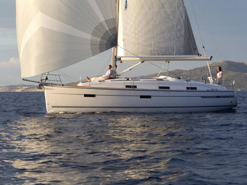 Book yachts online - sailboat - Bavaria Cruiser 36 - Kathy Cool - rent