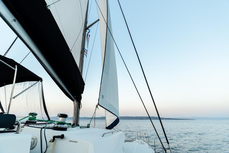 Book yachts online - catamaran - Lagoon 500 - Lepado 2006 skippered - rent