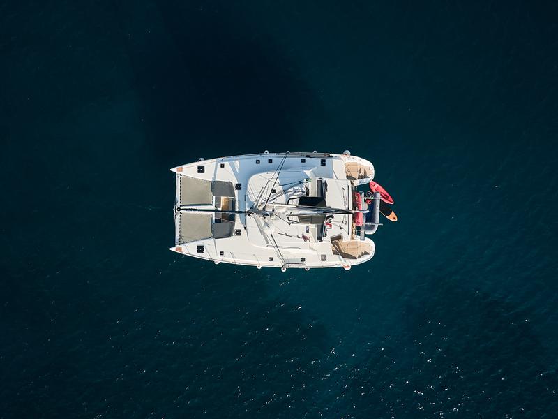 Book yachts online - catamaran - Lagoon 500 - Lepado 2006 skippered - rent