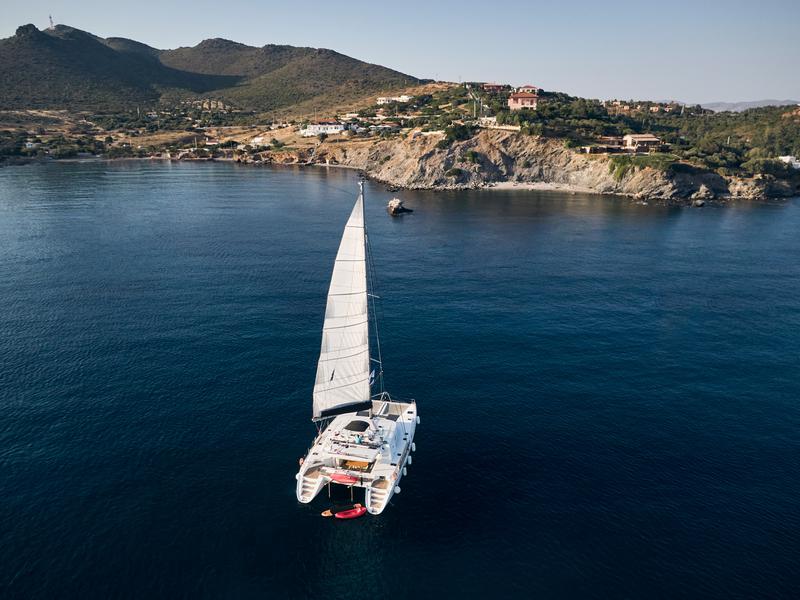 Book yachts online - catamaran - Lagoon 500 - Lepado 2006 skippered - rent