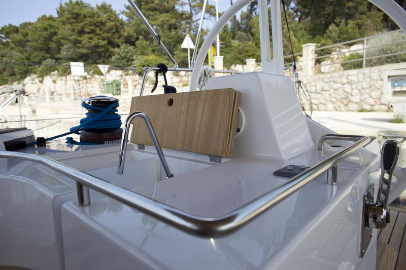 Book yachts online - sailboat - Elan 50 Impression - Vuschi - rent