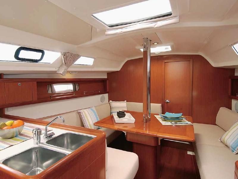 Book yachts online - sailboat - Oceanis 34 - Cakil - rent