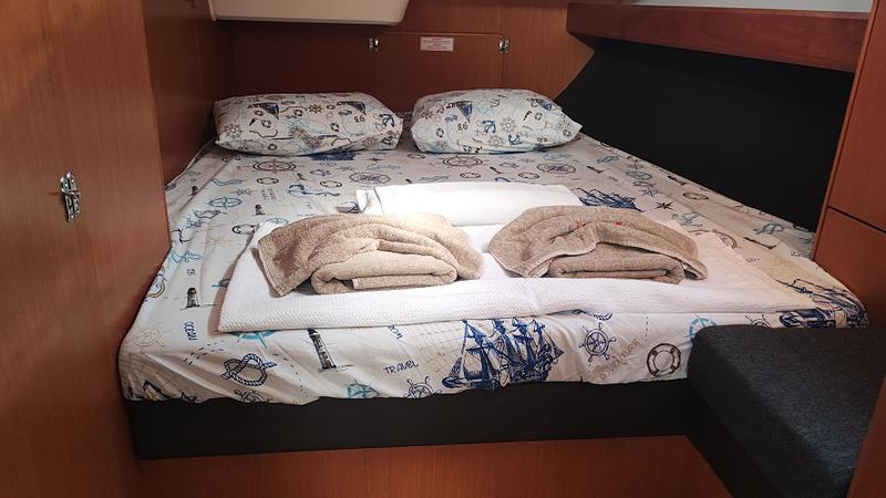 Book yachts online - sailboat - Bavaria 51 Cruiser - Seawalker - rent