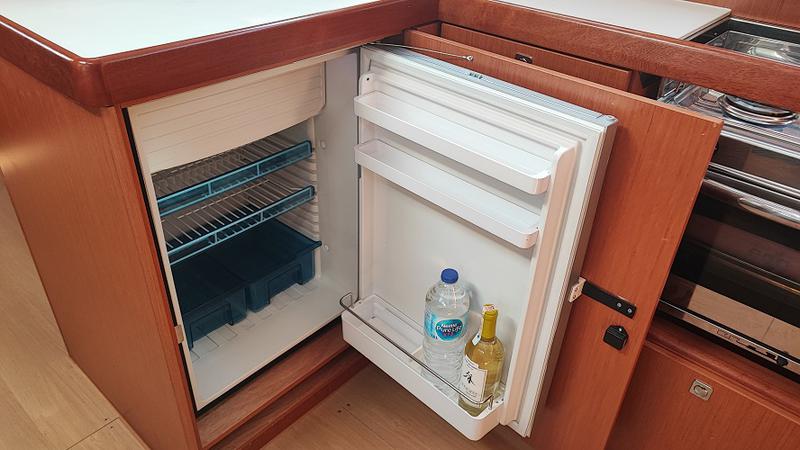 Book yachts online - sailboat - Bavaria 51 Cruiser - Seawalker - rent