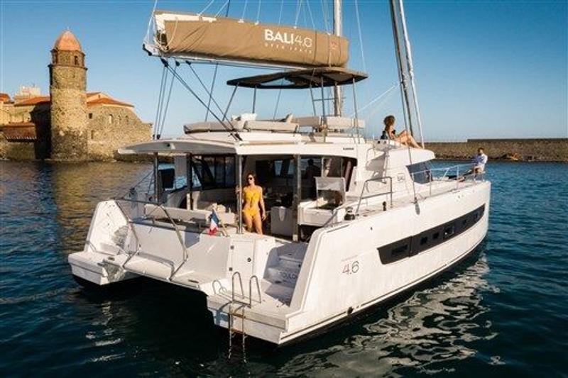 Book yachts online - catamaran - Bali 4.6 - Seaduction - rent