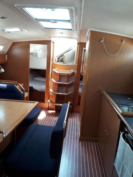 Book yachts online - sailboat - Bavaria 40 Cruiser S - Canenas - rent