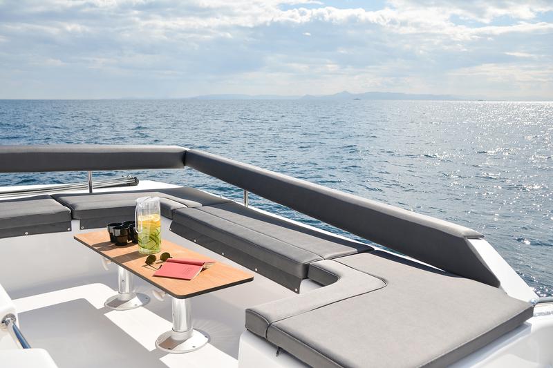 Book yachts online - catamaran - Dufour 48 Catamaran - Mojito - rent
