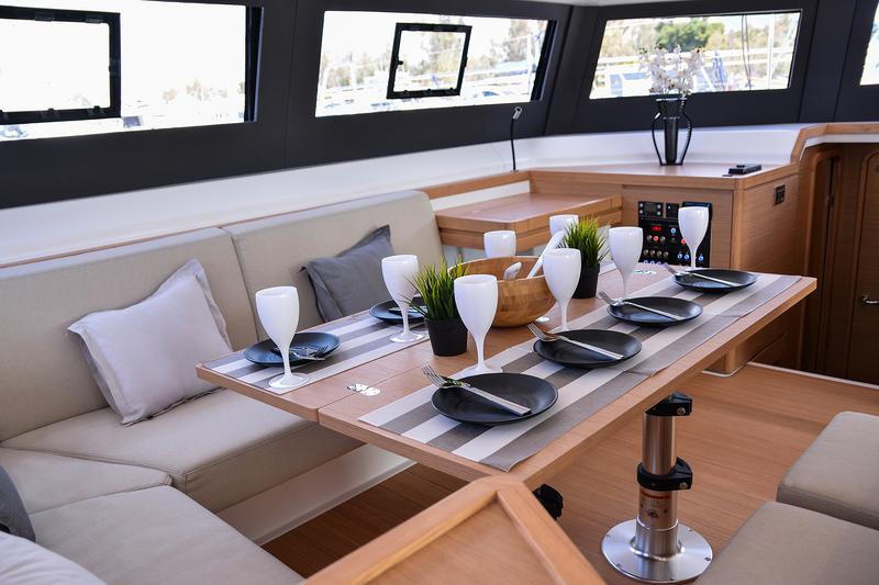 Book yachts online - catamaran - Dufour Catamaran 48 - Caipirinha  - rent