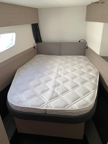 Book yachts online - catamaran - Elba 45 - Lazuli - rent