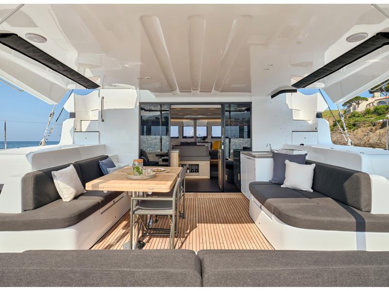 Book yachts online - catamaran - Lagoon 51 - TBA - rent