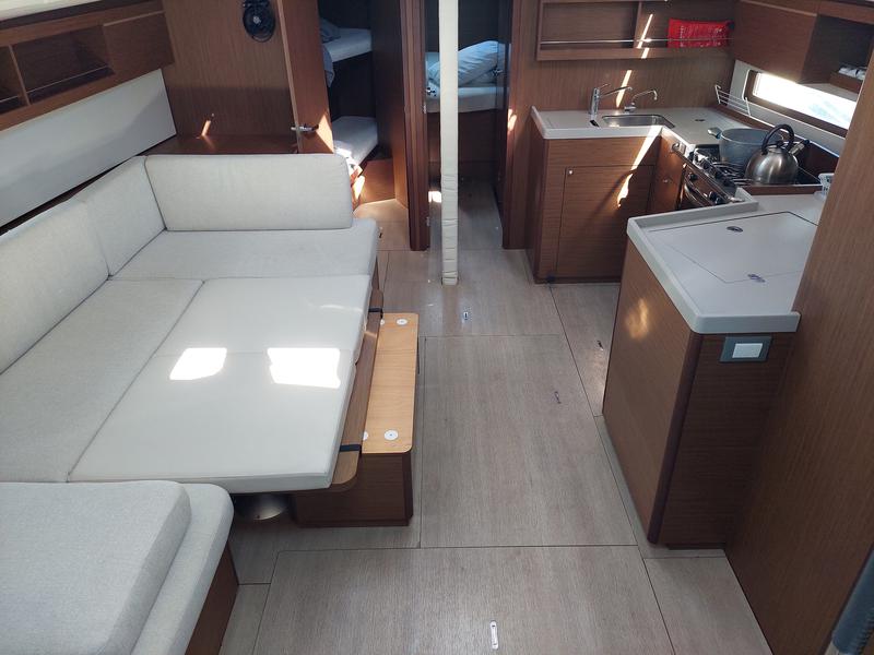 Book yachts online - sailboat - Oceanis 40.1 - ARIA - rent