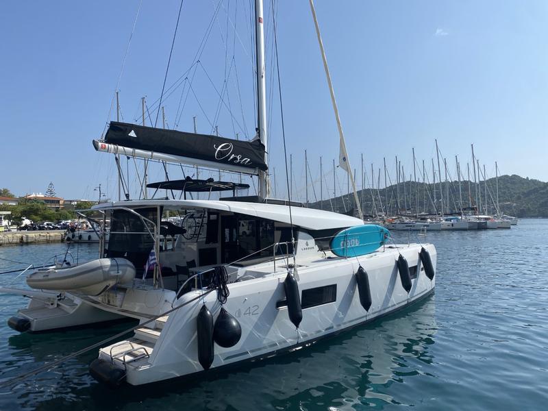 Book yachts online - catamaran - Lagoon 42 (A/C, Watermaker, Gen) - ORSA (AC/Gen/W.Maker - rent