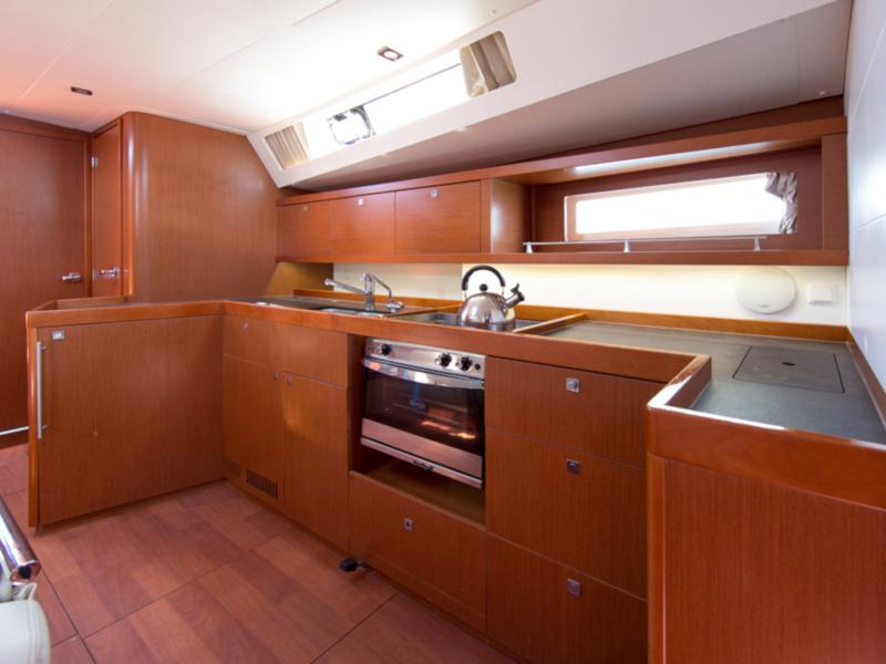 Book yachts online - sailboat - Oceanis 45 - DAEDALUS - rent