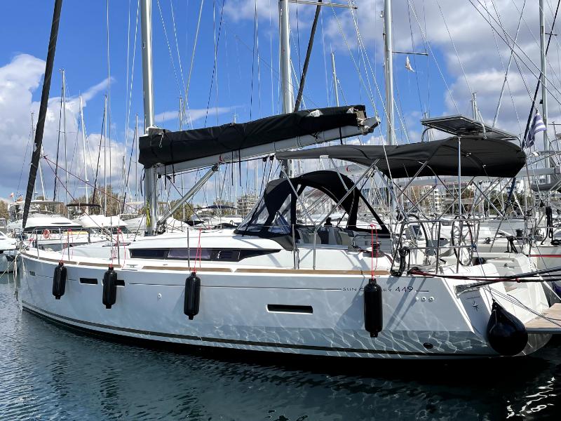 Book yachts online - sailboat - Sun Odyssey 449 - Amelie (Refit 2022) - rent