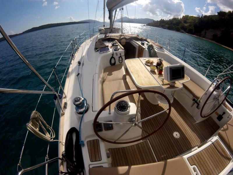 Book yachts online - sailboat - Oceanis 43 - OASIS - | Bowthruster | Solar P  - rent