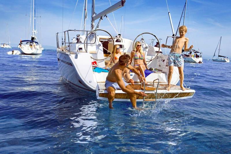 Book yachts online - sailboat - Bavaria Cruiser 41 - Panda III - rent