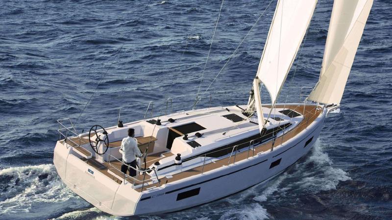 Book yachts online - sailboat - Bavaria C38 - NN1 - NEW 2023 - rent
