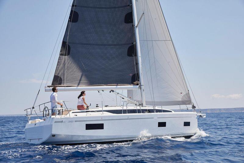 Book yachts online - sailboat - Bavaria C38 - NN1 - NEW 2023 - rent