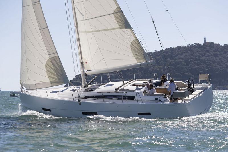 Book yachts online - sailboat - Dufour 430 Grand Large - NN3 - NEW 2023 - rent