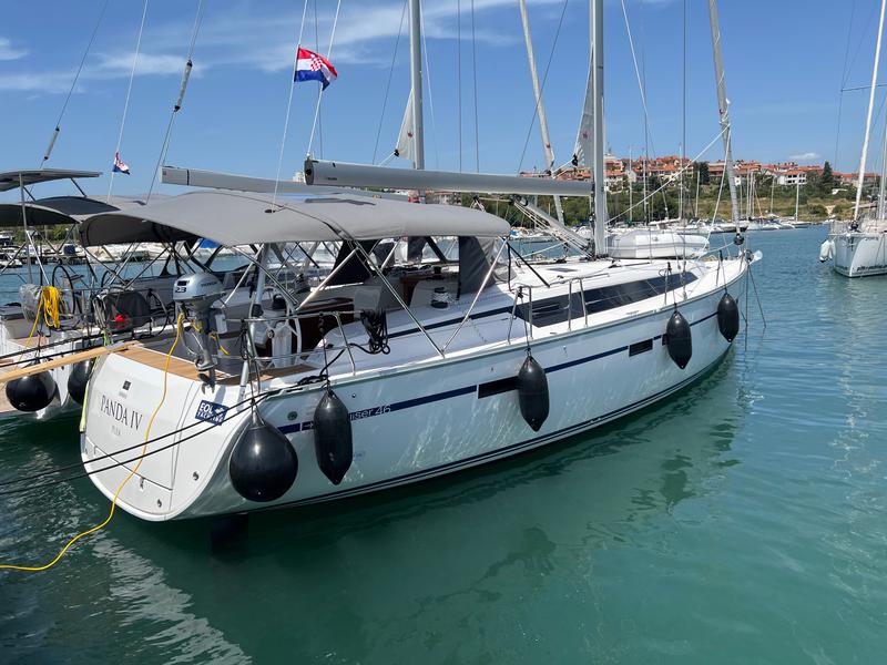 Book yachts online - sailboat - Bavaria Cruiser 46 - Panda IV - rent