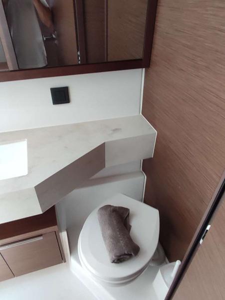 Book yachts online - catamaran - Lagoon 46 - Rocky - rent