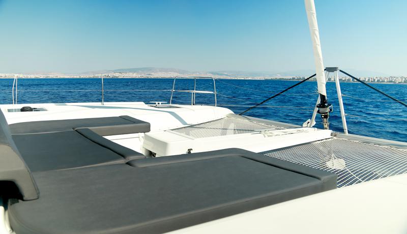 Book yachts online - catamaran - Lagoon 46 - Barchetta V - rent