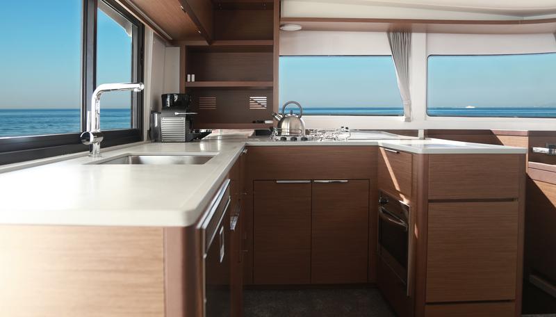 Book yachts online - catamaran - Lagoon 46 - Barchetta V - rent