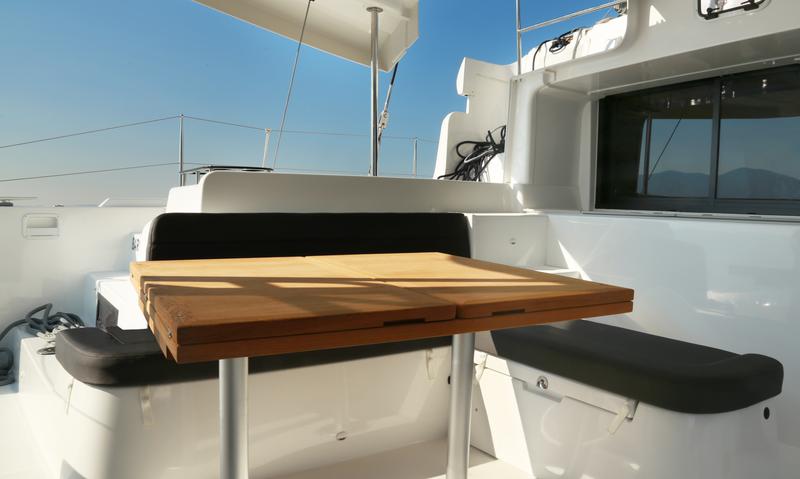 Book yachts online - catamaran - Lagoon 46 - Barchetta IV - rent