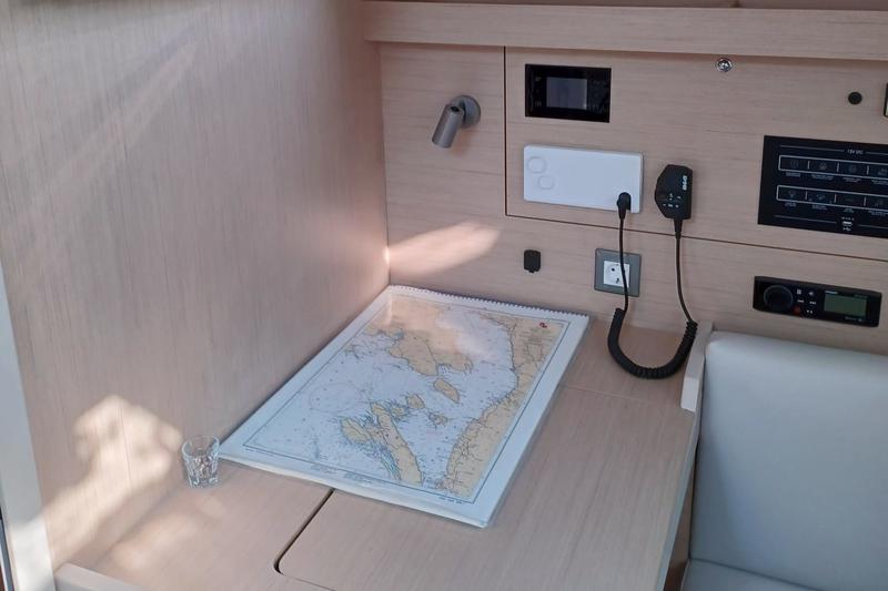 Book yachts online - sailboat - Oceanis 40.1 - Elisa - rent