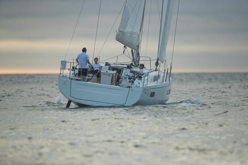Book yachts online - sailboat - Oceanis 40.1 - Kiki - rent