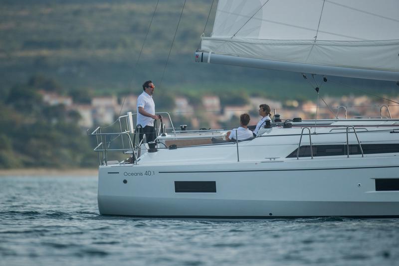 Book yachts online - sailboat - Oceanis 40.1 - Kiki - rent