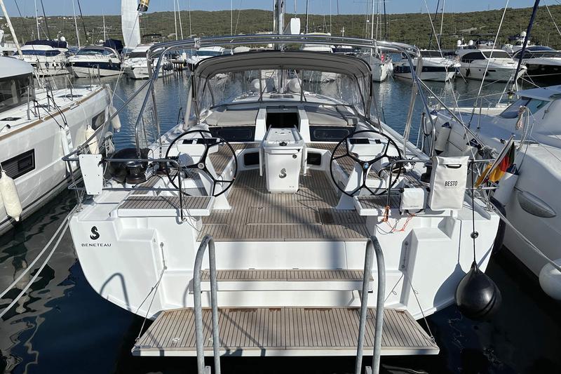 Book yachts online - sailboat - Oceanis 51.1- 5/3 - Bambi - rent