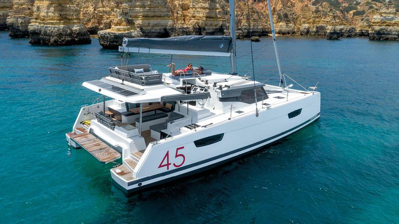 Book yachts online - catamaran - Elba 45 - Balu - rent