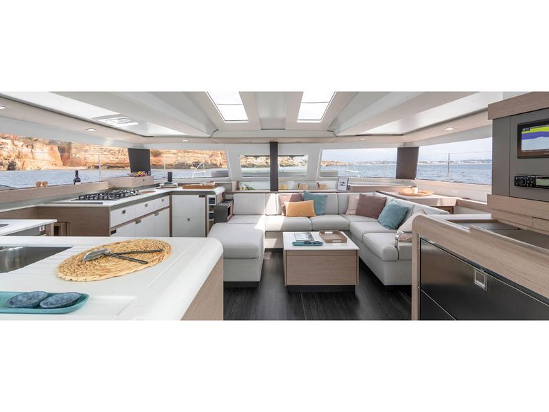 Book yachts online - catamaran - Elba 45 - Balu - rent