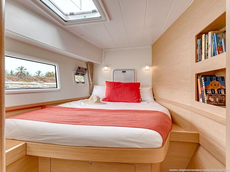 Book yachts online - catamaran - Lagoon 42.3 - Dream of Liberty - rent