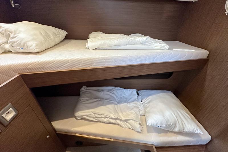 Book yachts online - sailboat - Oceanis 51.1- 5 cab - Obelix - rent